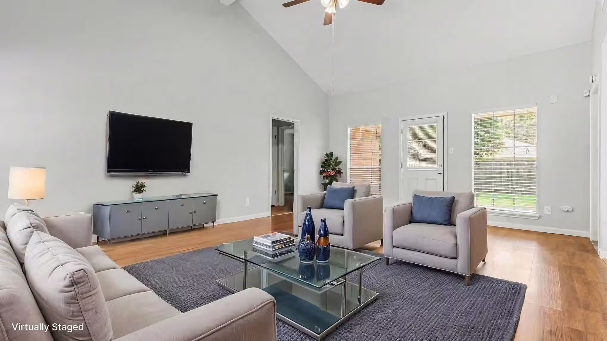 Photo 4 of 2714 Longleaf Pines Drive, Houston, TX