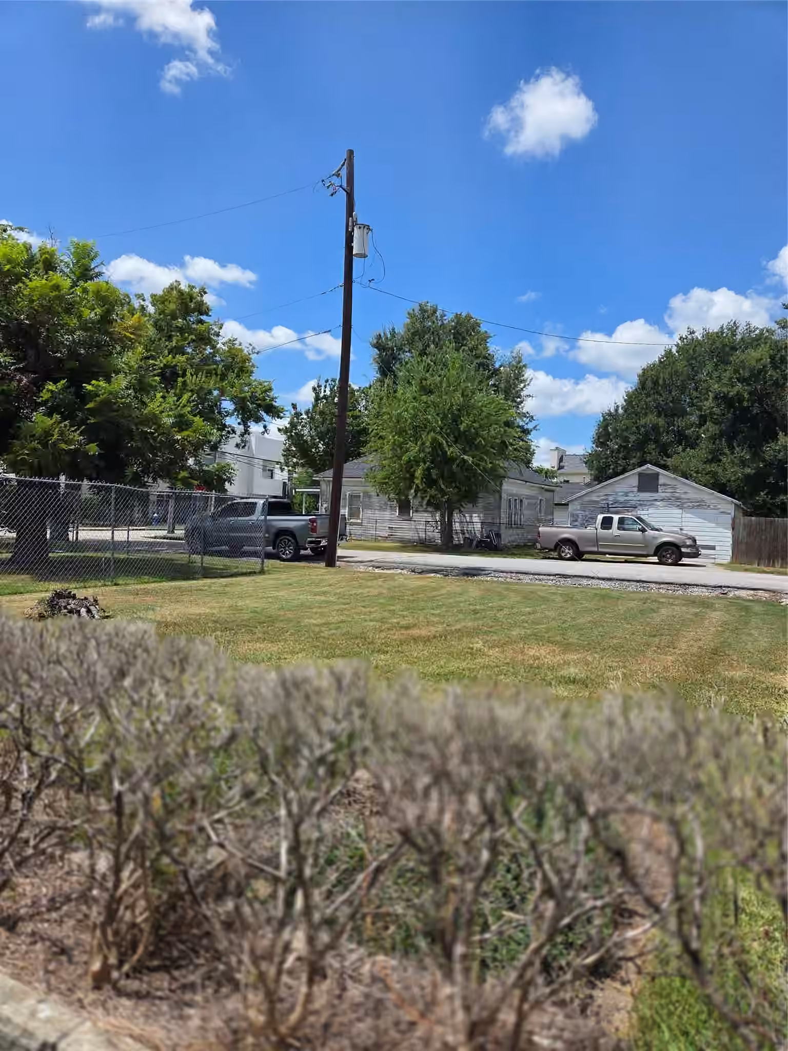 Photo 5 of 2306 Reinerman Street, Houston, TX