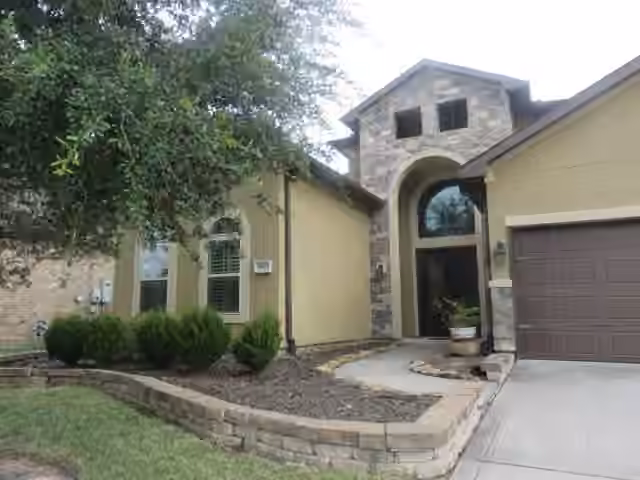 Photo 3 of 2607 Alan Lake Lane, Spring, TX