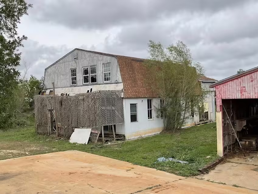 Photo of 1314 6th Street, Angleton, TX 77515