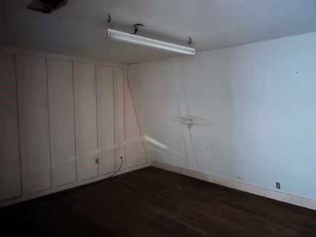 Photo 2 of 1314 6th Street, Angleton, TX