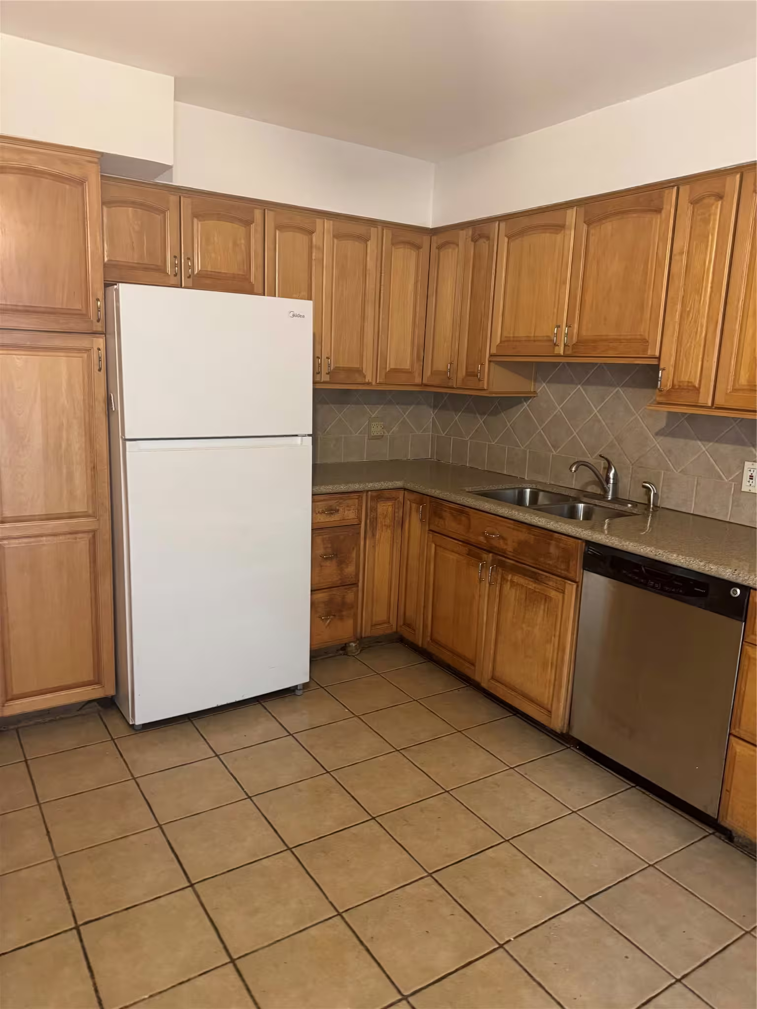 Photo 7 of 7209 Beechnut Street B, Houston, TX