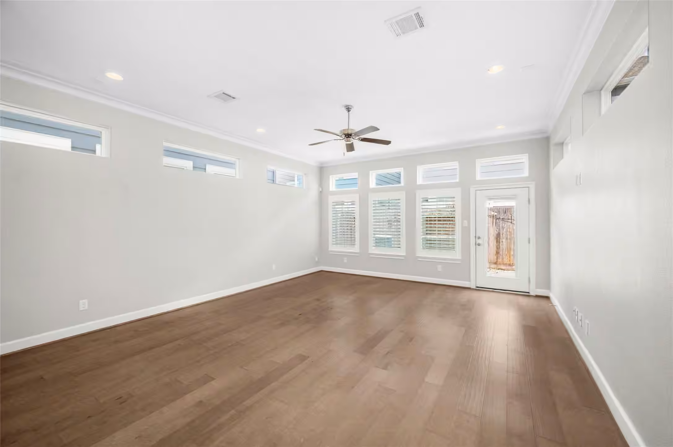 Photo 7 of 3235 Cline Street, Houston, TX