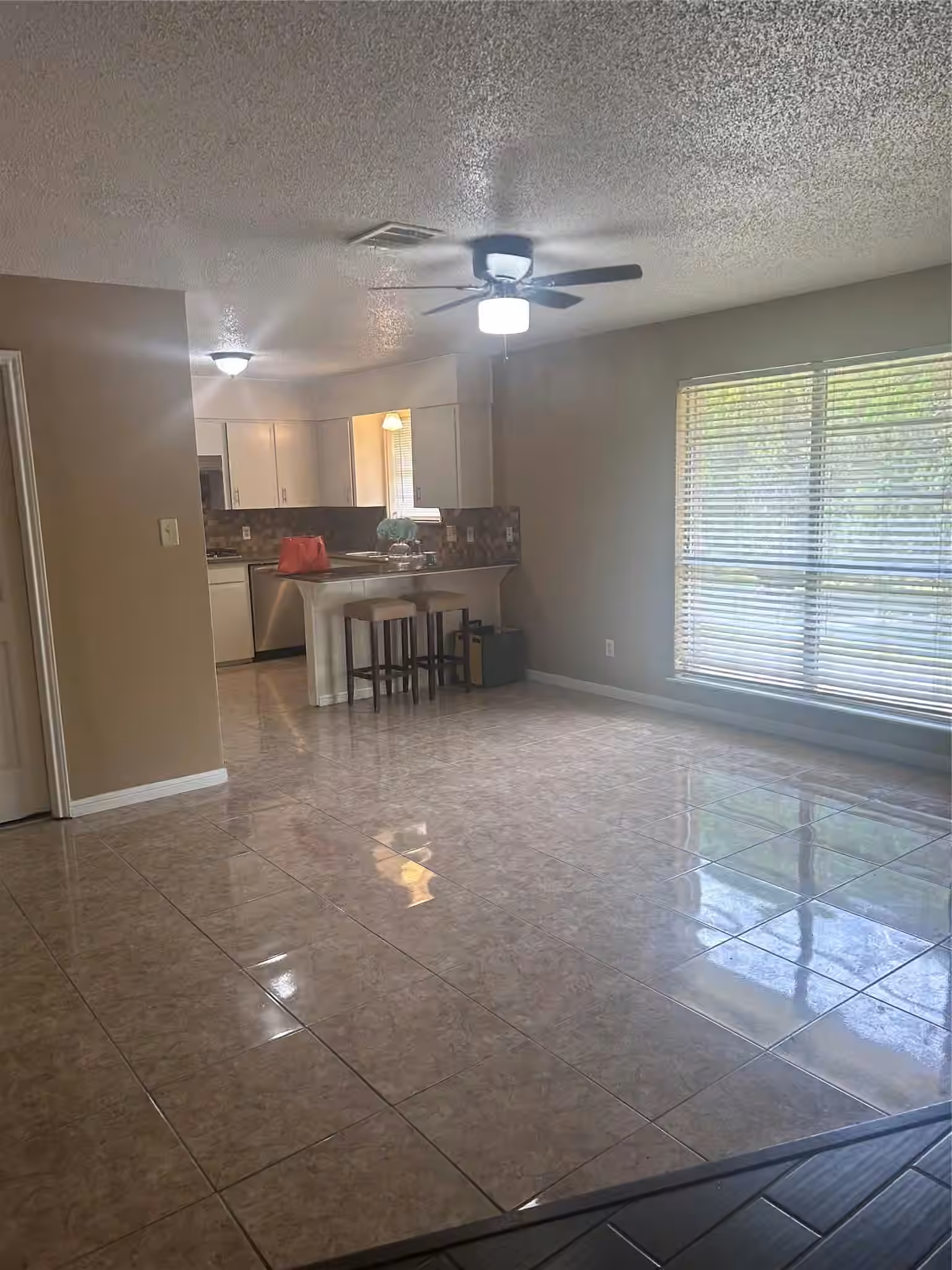 Photo 3 of 279 4th Street N, Van Vleck, TX