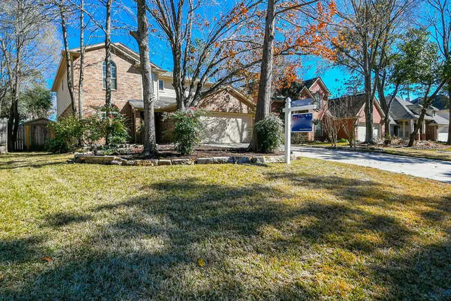 Photo of 251 N Wimberly Way, The Woodlands, TX 77385