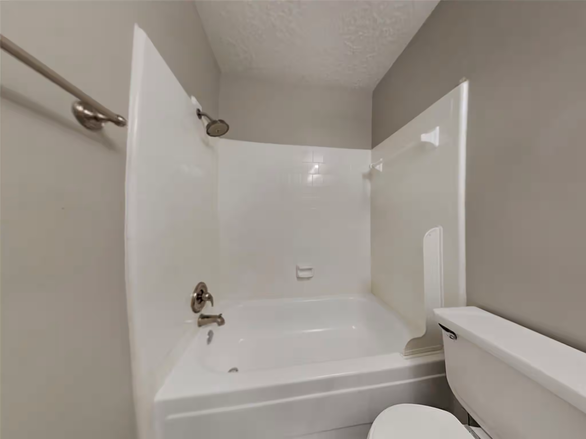 Photo 6 of 5710 Flax Bourton Street, Humble, TX