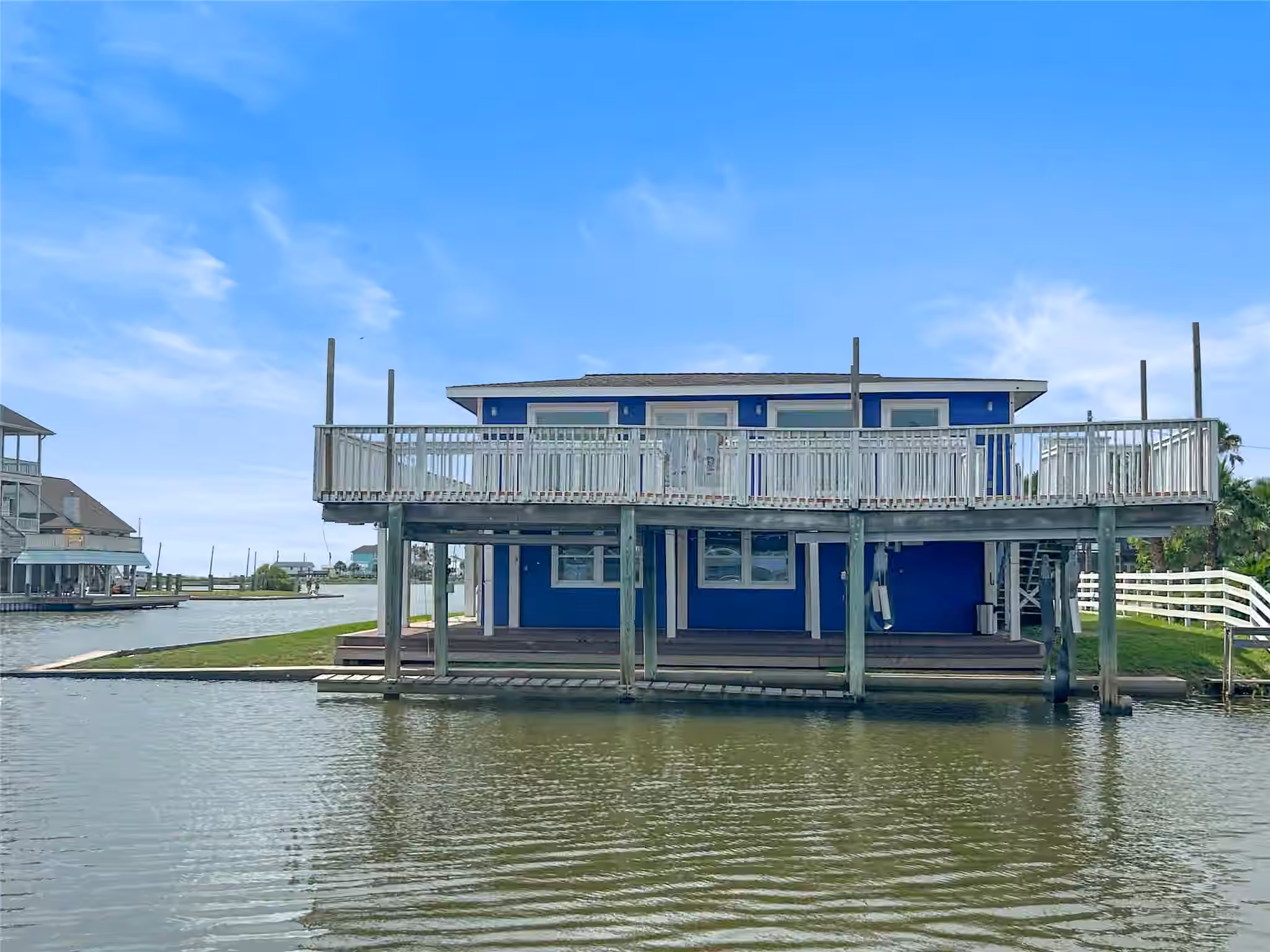 Photo of 16643 Bermuda Way, Jamaica Beach, TX 77554