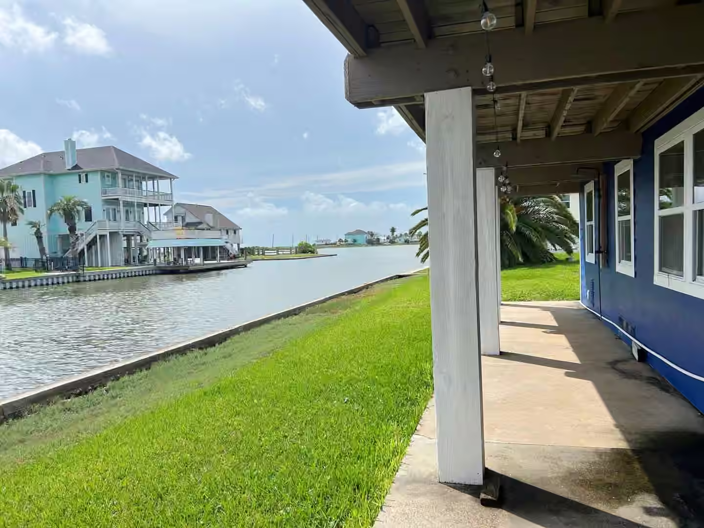 Photo 3 of 16643 Bermuda Way, Jamaica Beach, TX