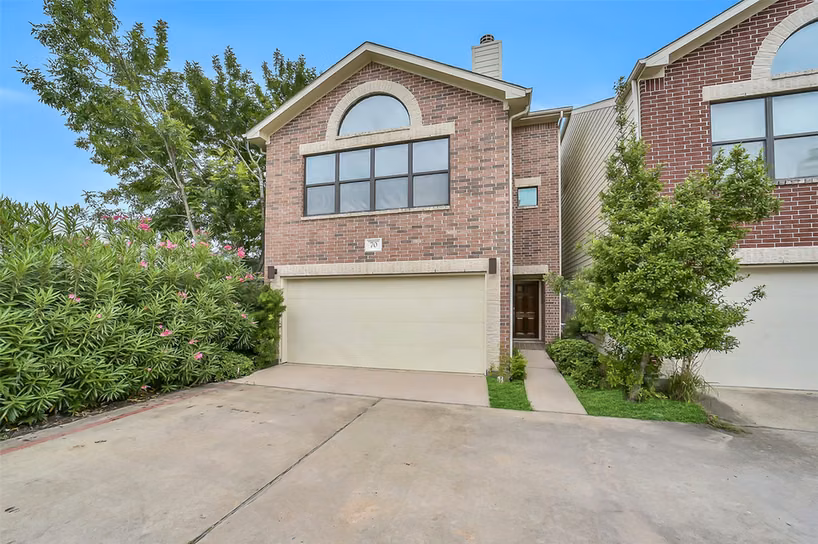 Photo 7 of 650 Westcross Street 70, Houston, TX
