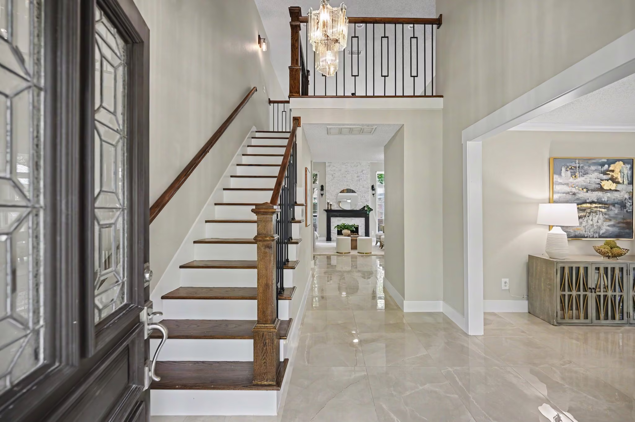 Photo 3 of 98 Breezy Point Place, The Woodlands, TX