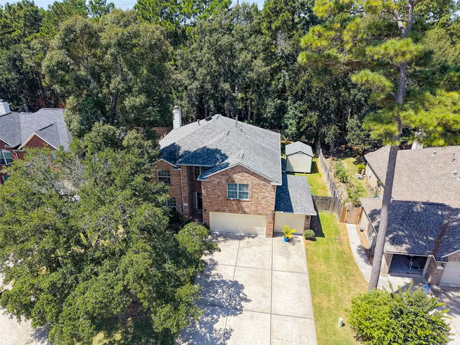 Photo 2 of 1916 Orkney Lane, Conroe, TX