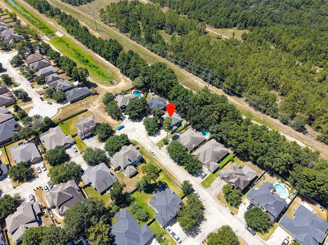 Photo 3 of 1916 Orkney Lane, Conroe, TX
