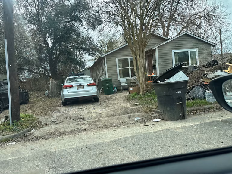 Photo 6 of 1404 E 34th Street, Houston, TX