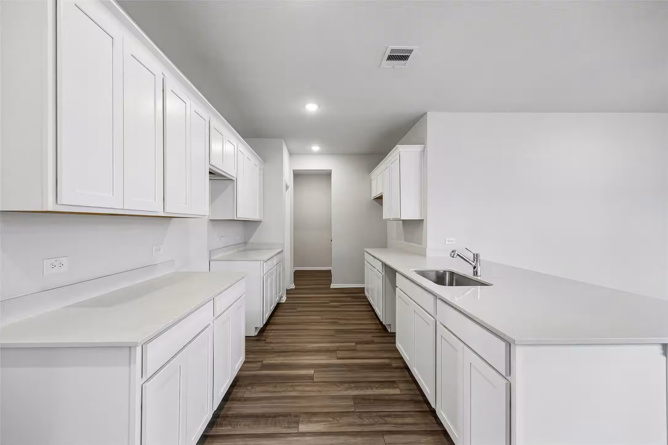Photo 5 of 1111 Novelle Bend Drive, Huffman, TX