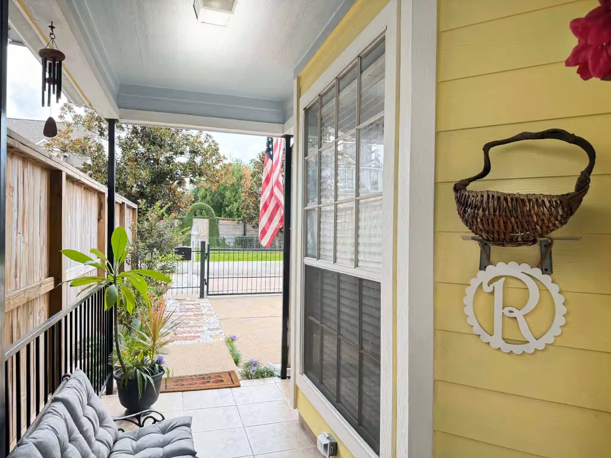 Photo 4 of 926 Rutland Street, Houston, TX