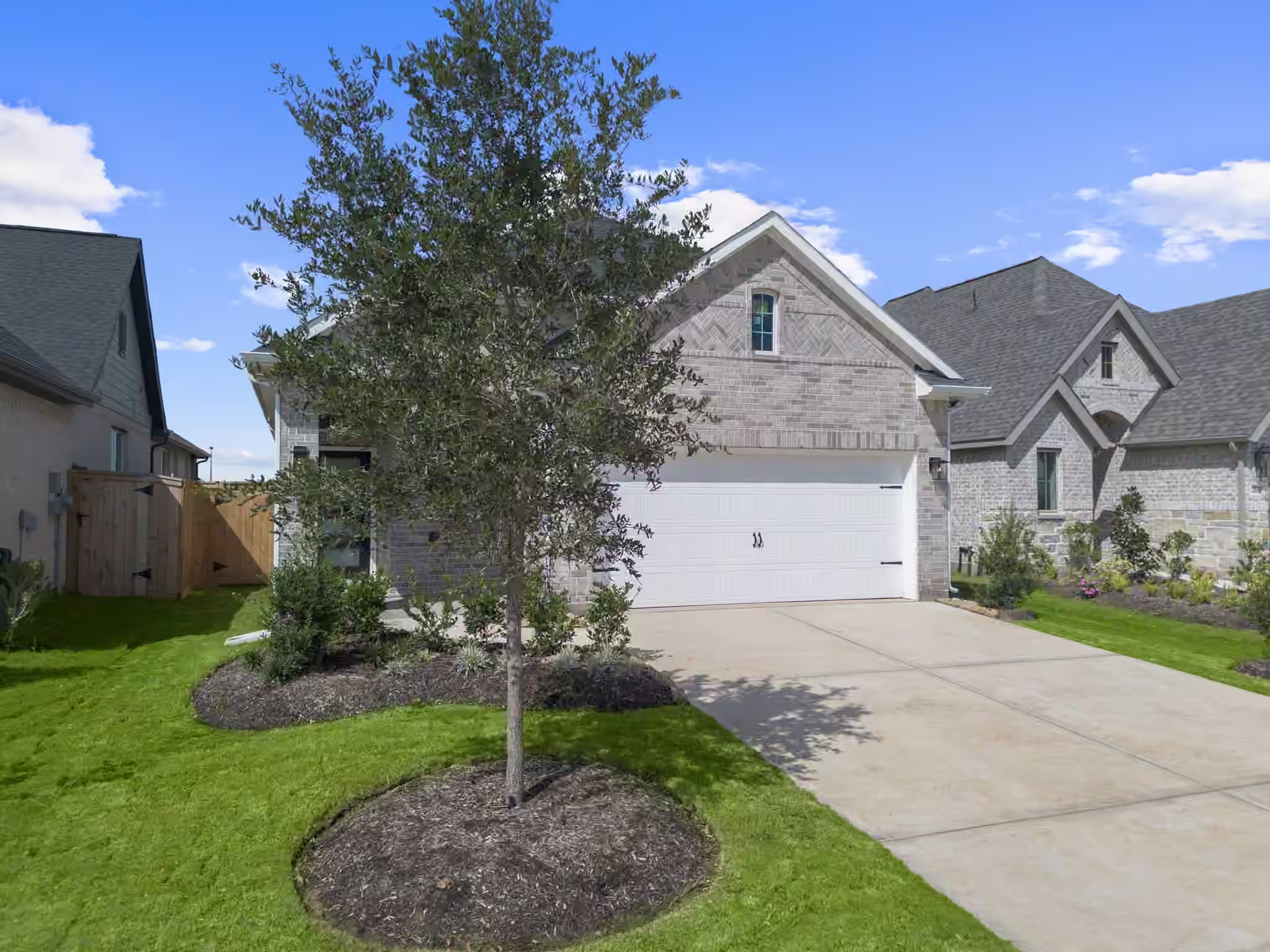 Photo 3 of 2858 Orange Leaf Drive, Fulshear, TX
