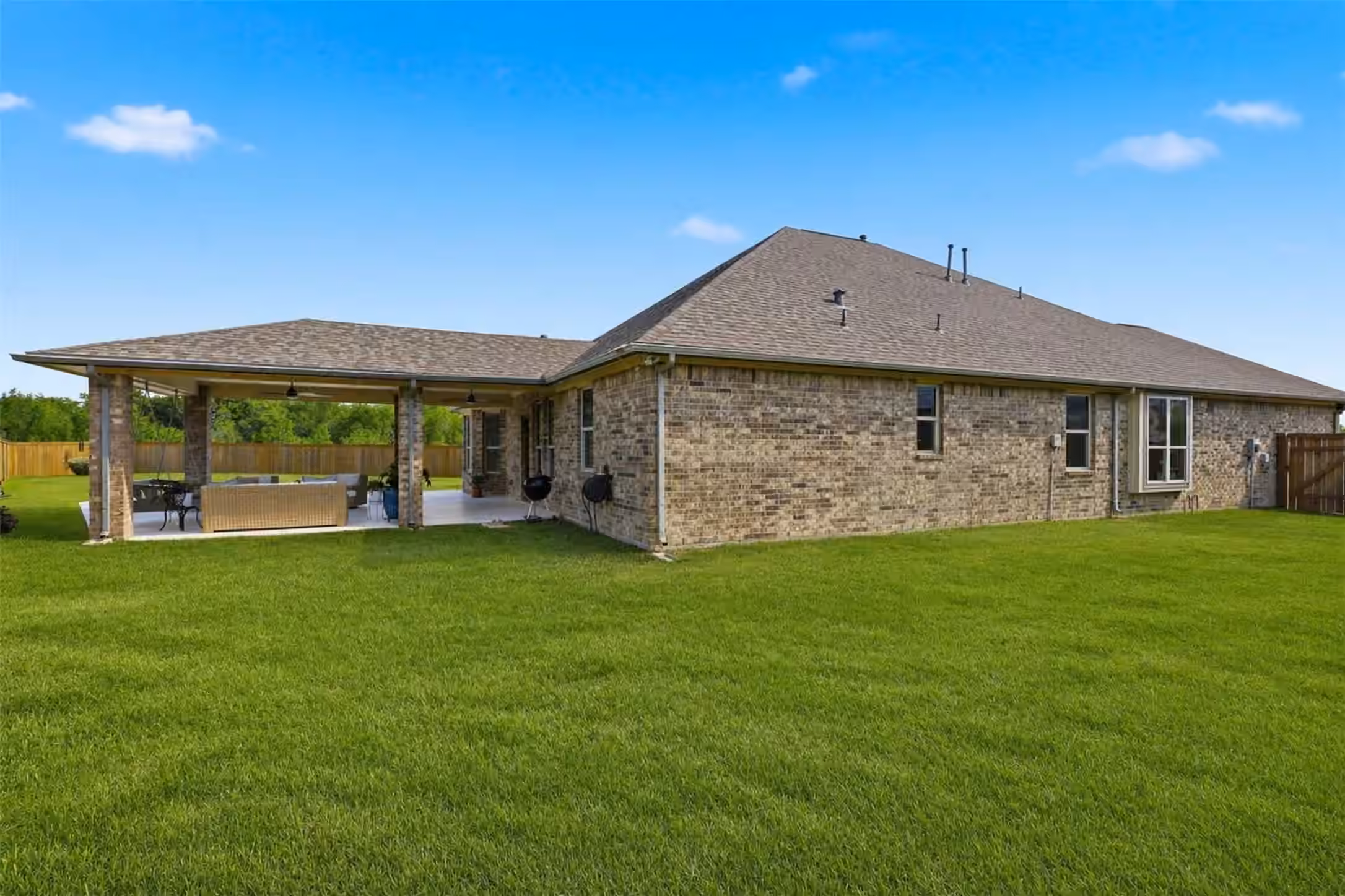 Photo 4 of 31322 Little Garden Court, Hockley, TX