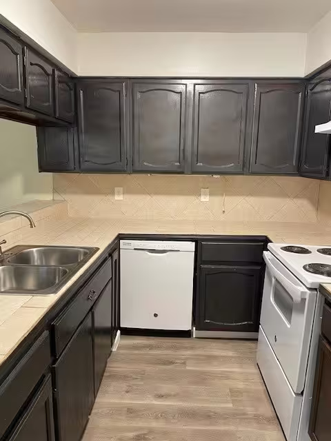 Photo 7 of 12314 Wild Pine Drive D, Houston, TX
