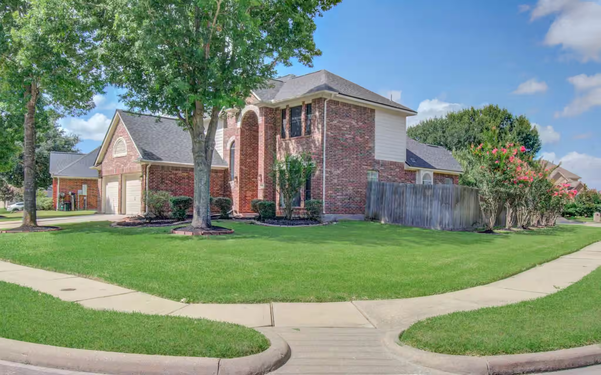 Photo 4 of 202 Willards Way, Stafford, TX
