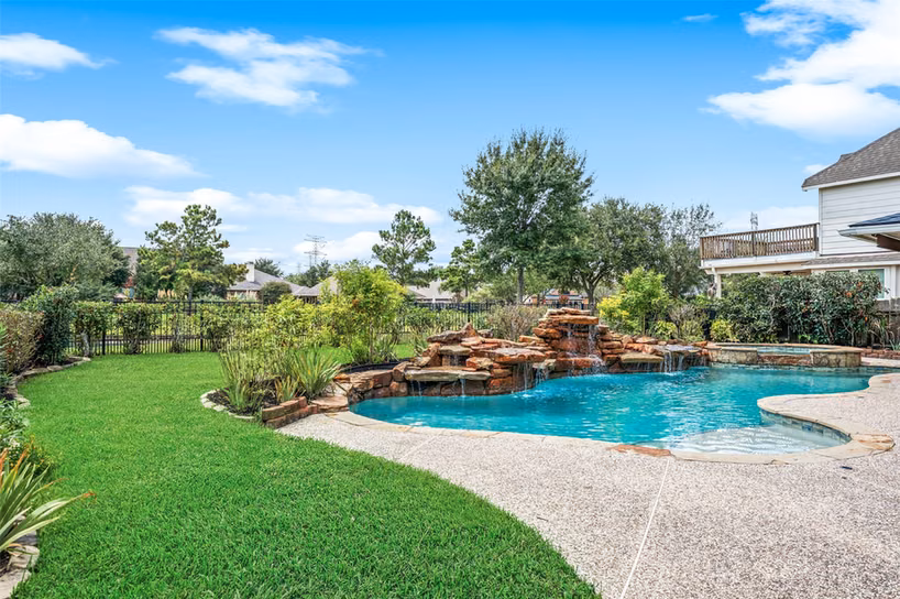 Photo 4 of 1125 Shady Knoll, League City, TX