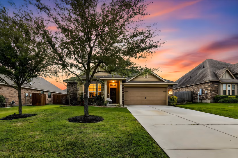 Photo 2 of 114 Dudley Road, Montgomery, TX