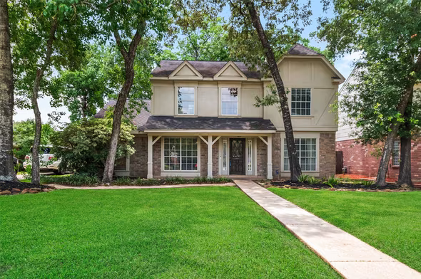 Photo 2 of 20407 Weald Way Street, Spring, TX
