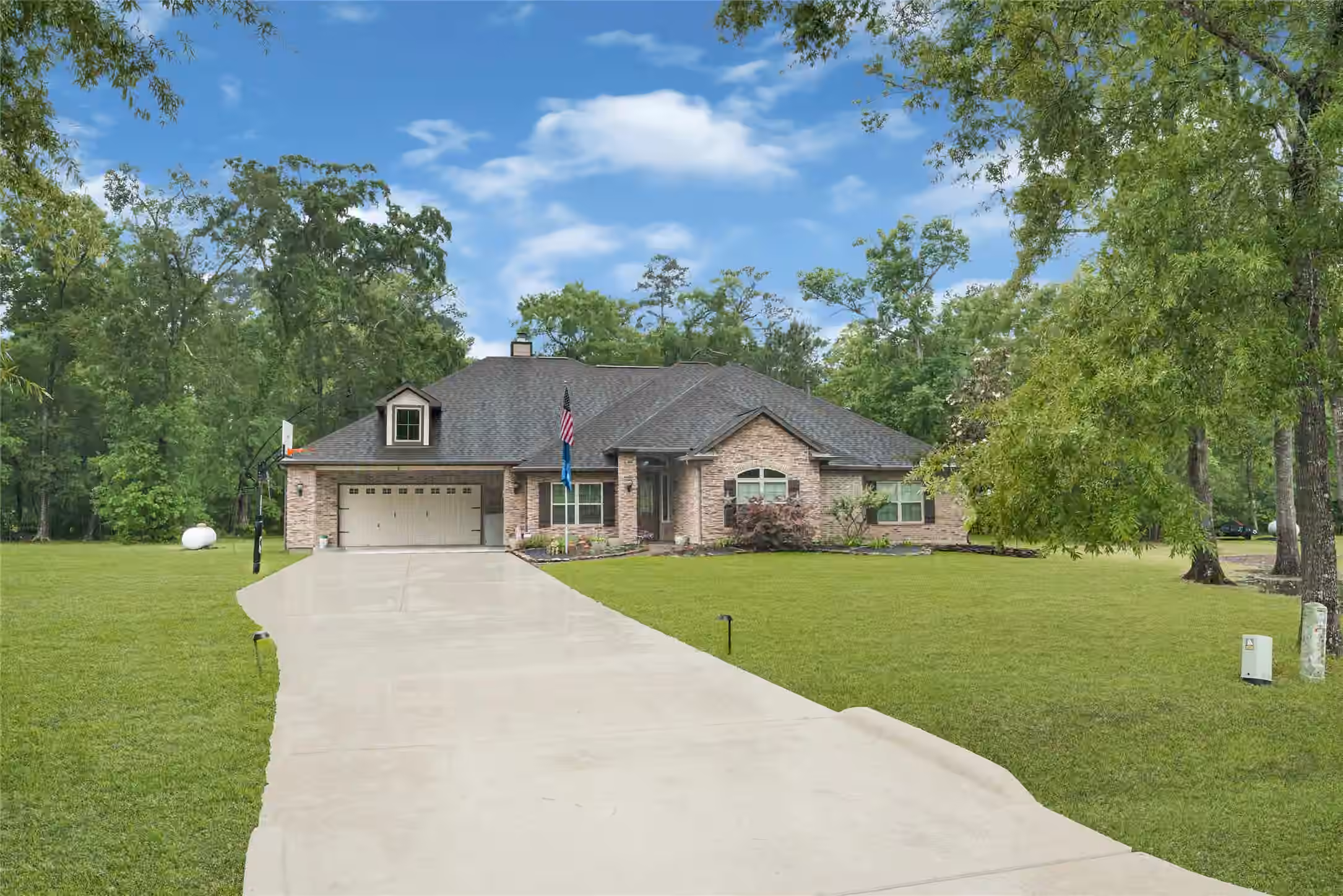 Photo 3 of 27706 Live Oak View Court, Huffman, TX
