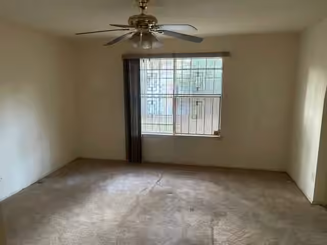 Photo 4 of 23021 Apple Arbor Drive, Spring, TX