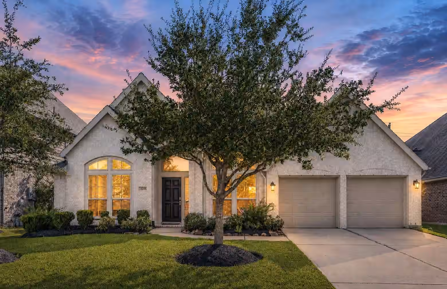 Photo 2 of 3209 Seneca Landing Lane, Pearland, TX
