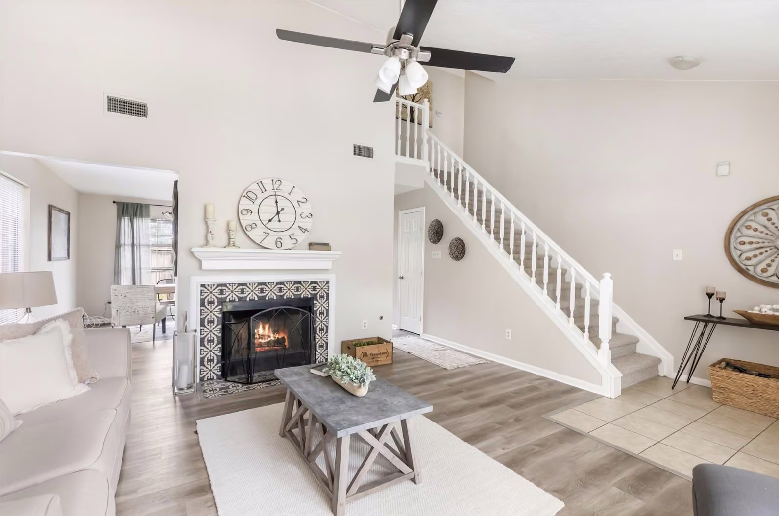 Photo 4 of 4922 Dobbin Springs Lane, Kingwood, TX