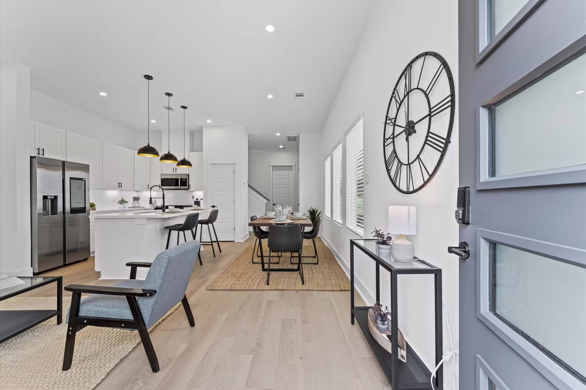 Photo 5 of 332 Neyland Street, Houston, TX