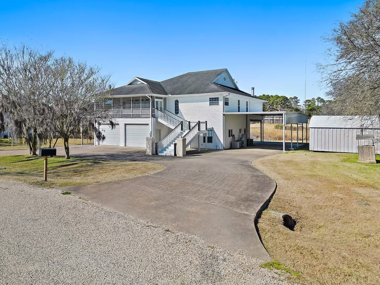 Photo 5 of 1306 Spring Branch Drive, Cove, TX