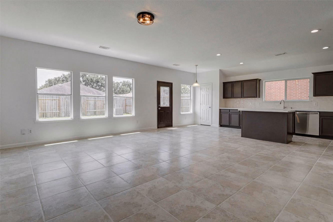 Photo 7 of 2226 Tremont Trail Lane, Katy, TX
