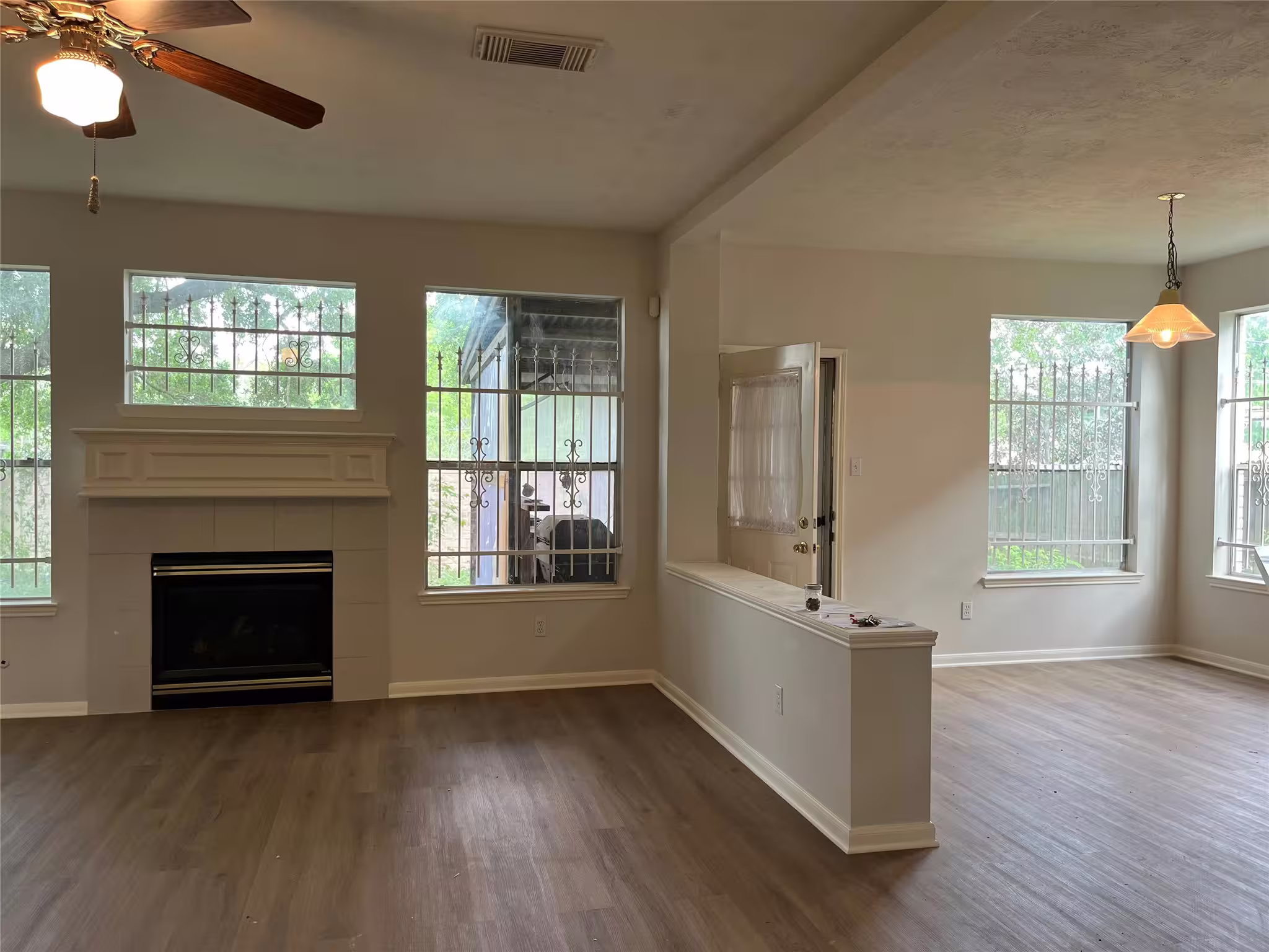 Photo 7 of 11327 Ashford Point Point, Sugar Land, TX