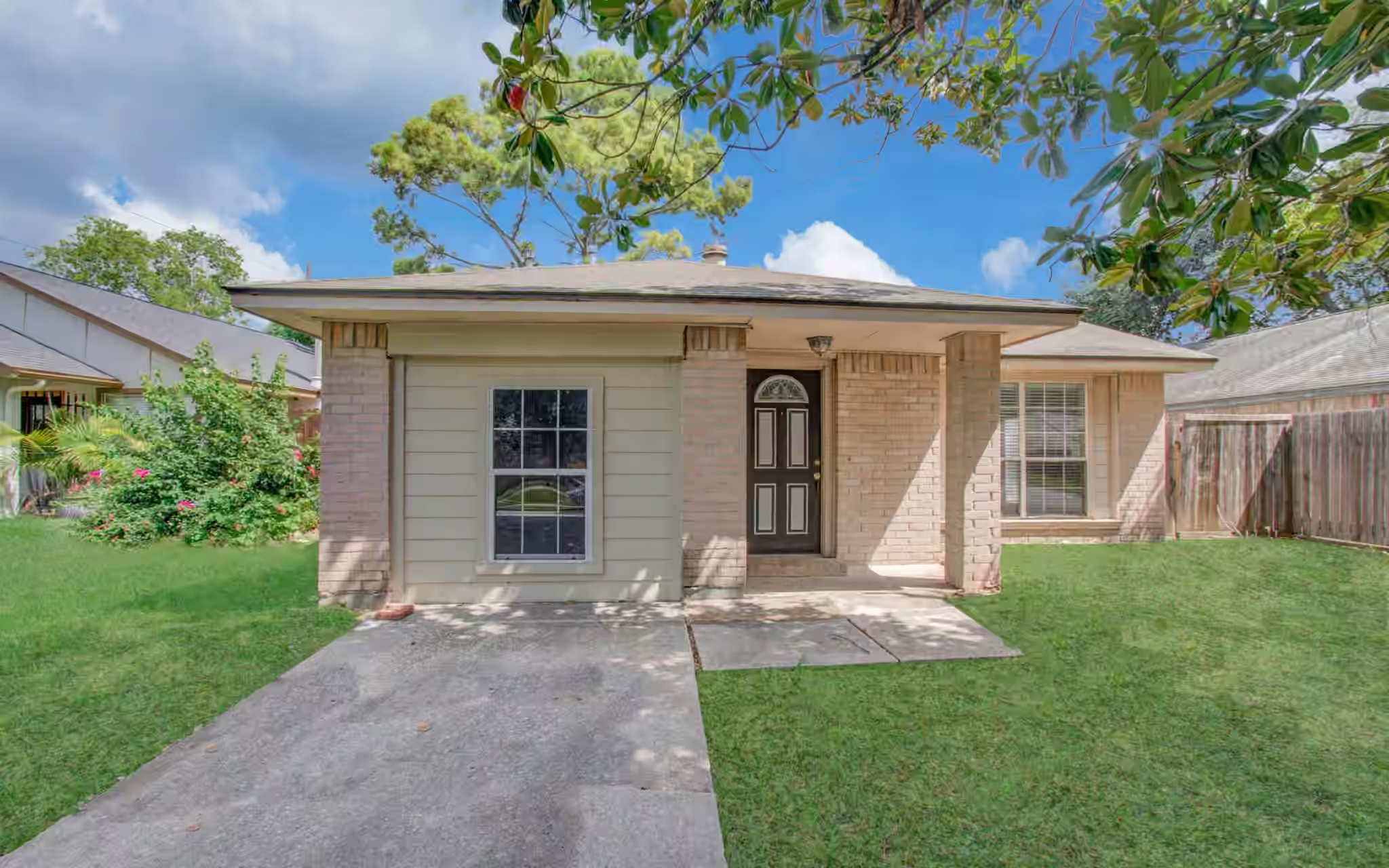 Photo of 3626 Suttonford Drive, Houston, TX
