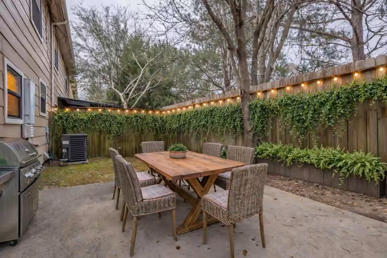 Photo 2 of 1898 Longmire Road 5, Conroe, TX