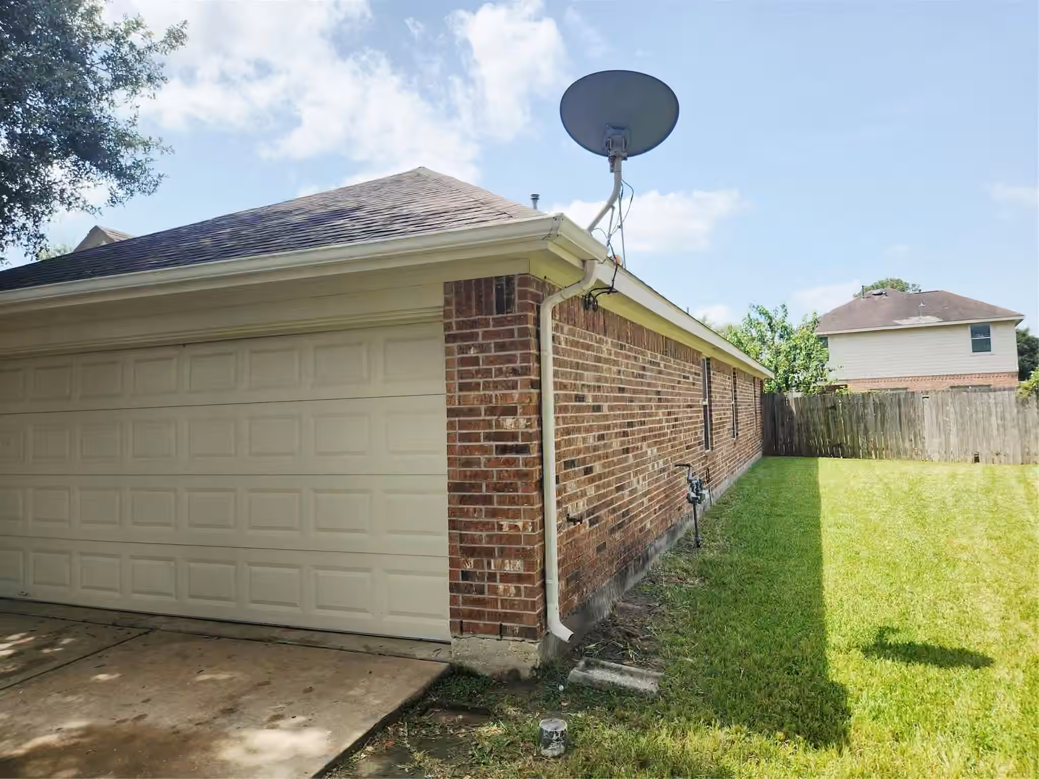 Photo 5 of 9803 Wedgeford Court, Houston, TX