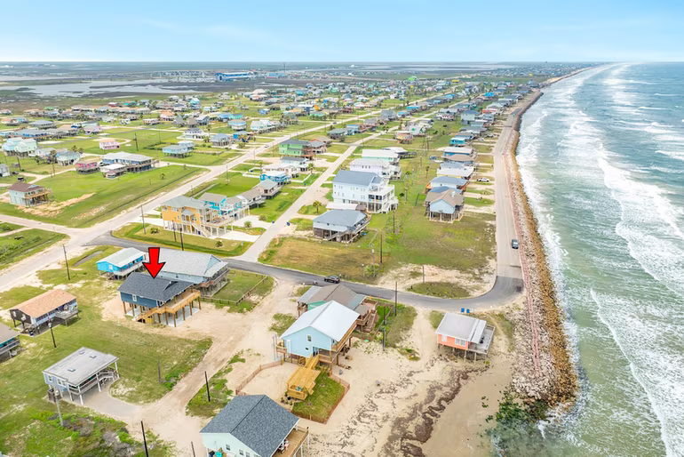 Photo 4 of 1106 White Cap Drive, Surfside Beach, TX
