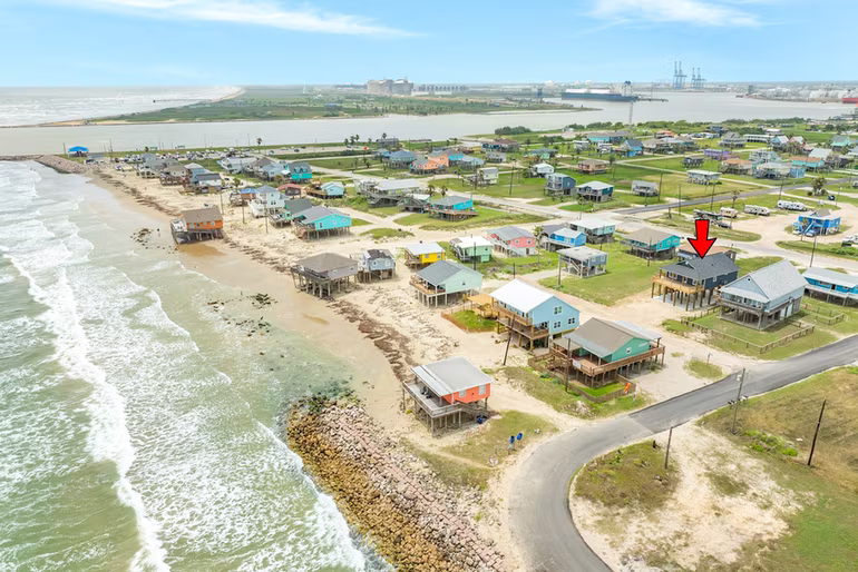 Photo 5 of 1106 White Cap Drive, Surfside Beach, TX