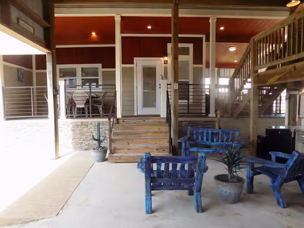 Photo 6 of 638 County Road 209, Sargent, TX