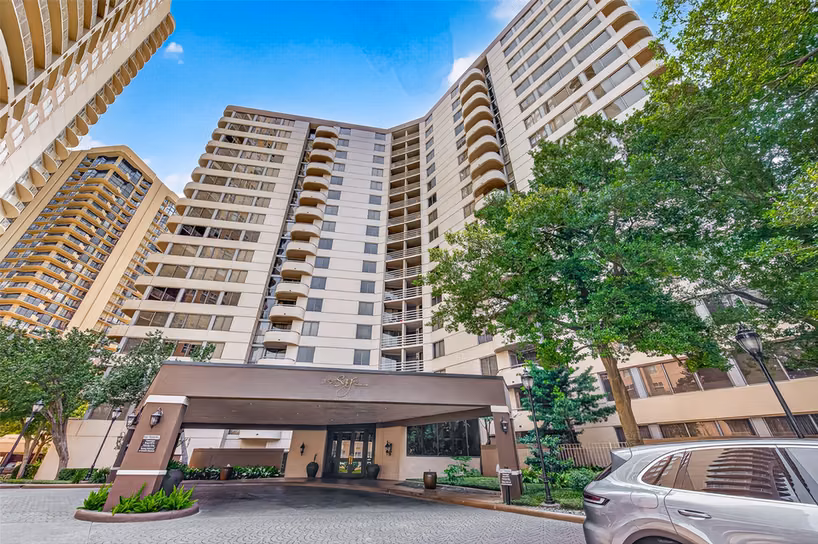 Photo of 3525 Sage Road 1116, Houston, TX 77056