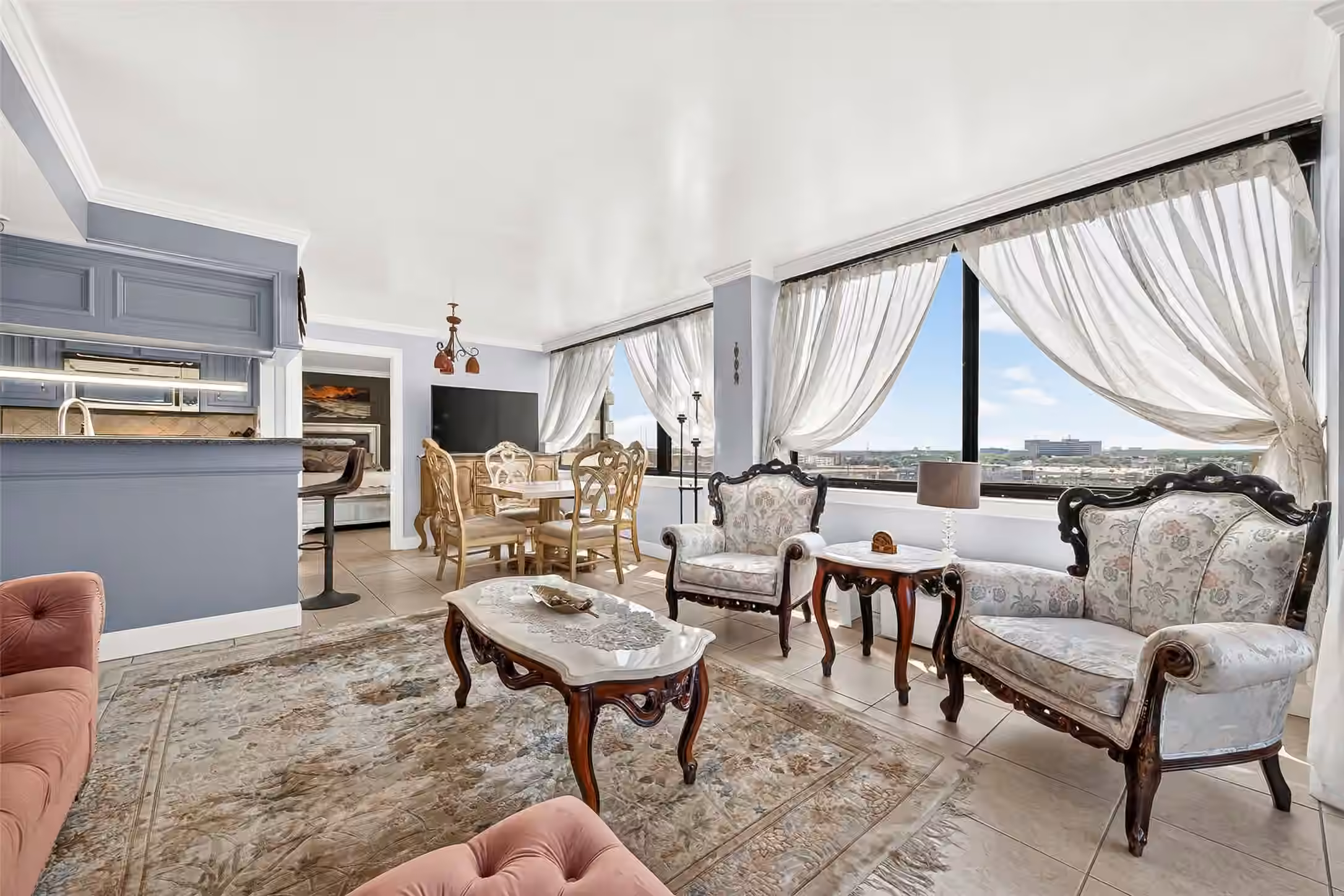 Photo 6 of 3525 Sage Road 1116, Houston, TX