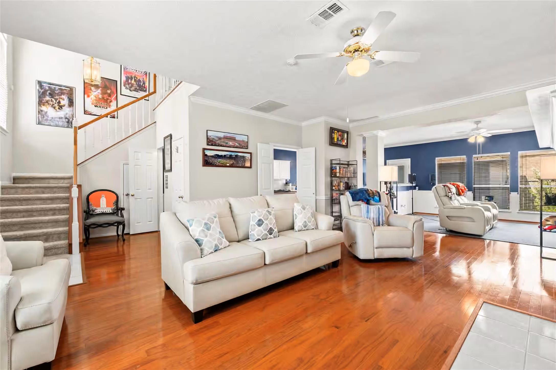 Photo 4 of 1289 El Camino Village Drive, Houston, TX