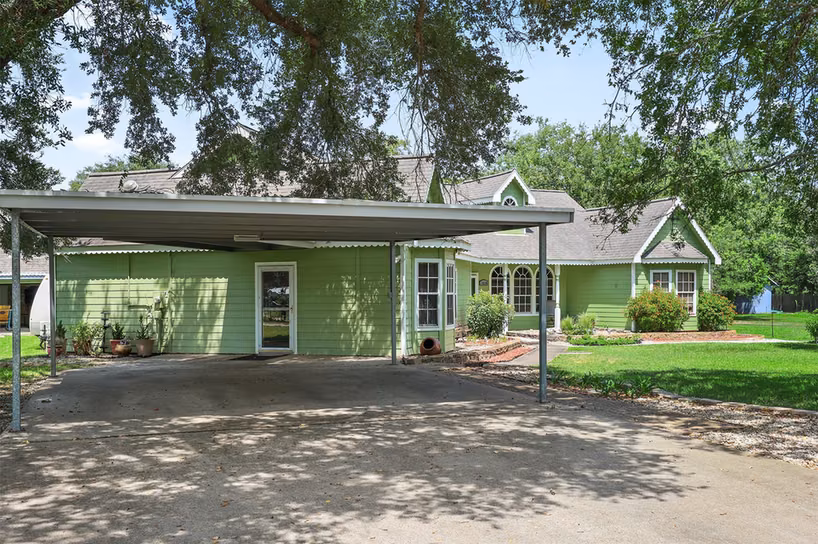 Photo 2 of 14530 Tallow Street, Santa Fe, TX