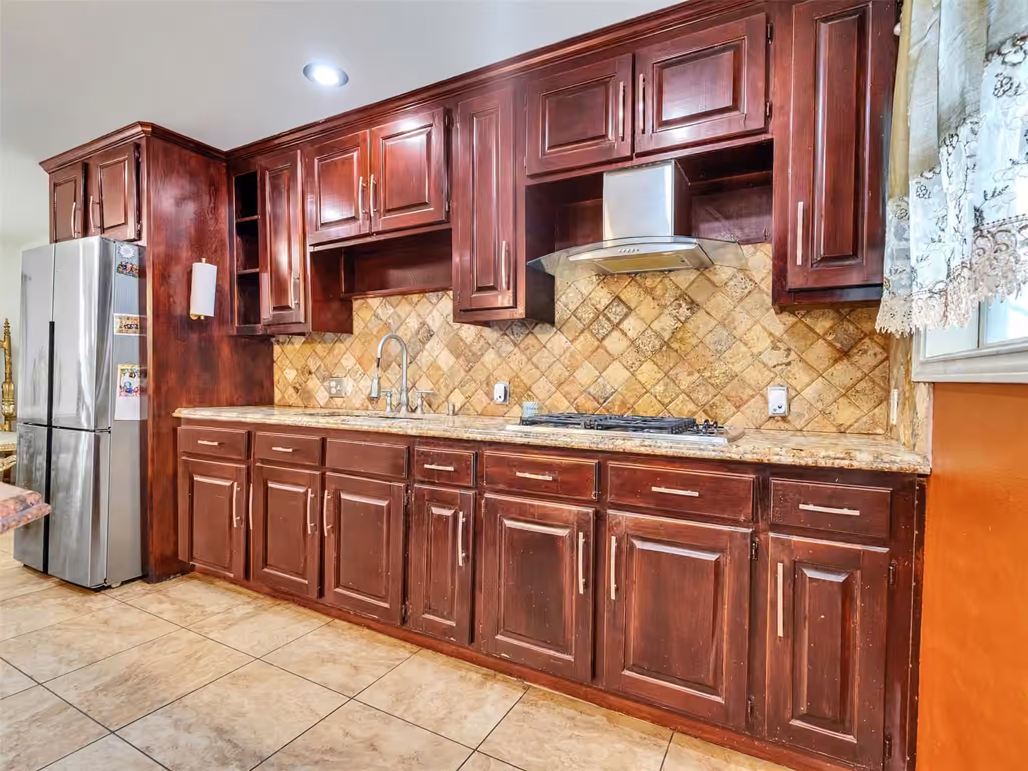 Photo 6 of 7923 Glenview Drive, Houston, TX