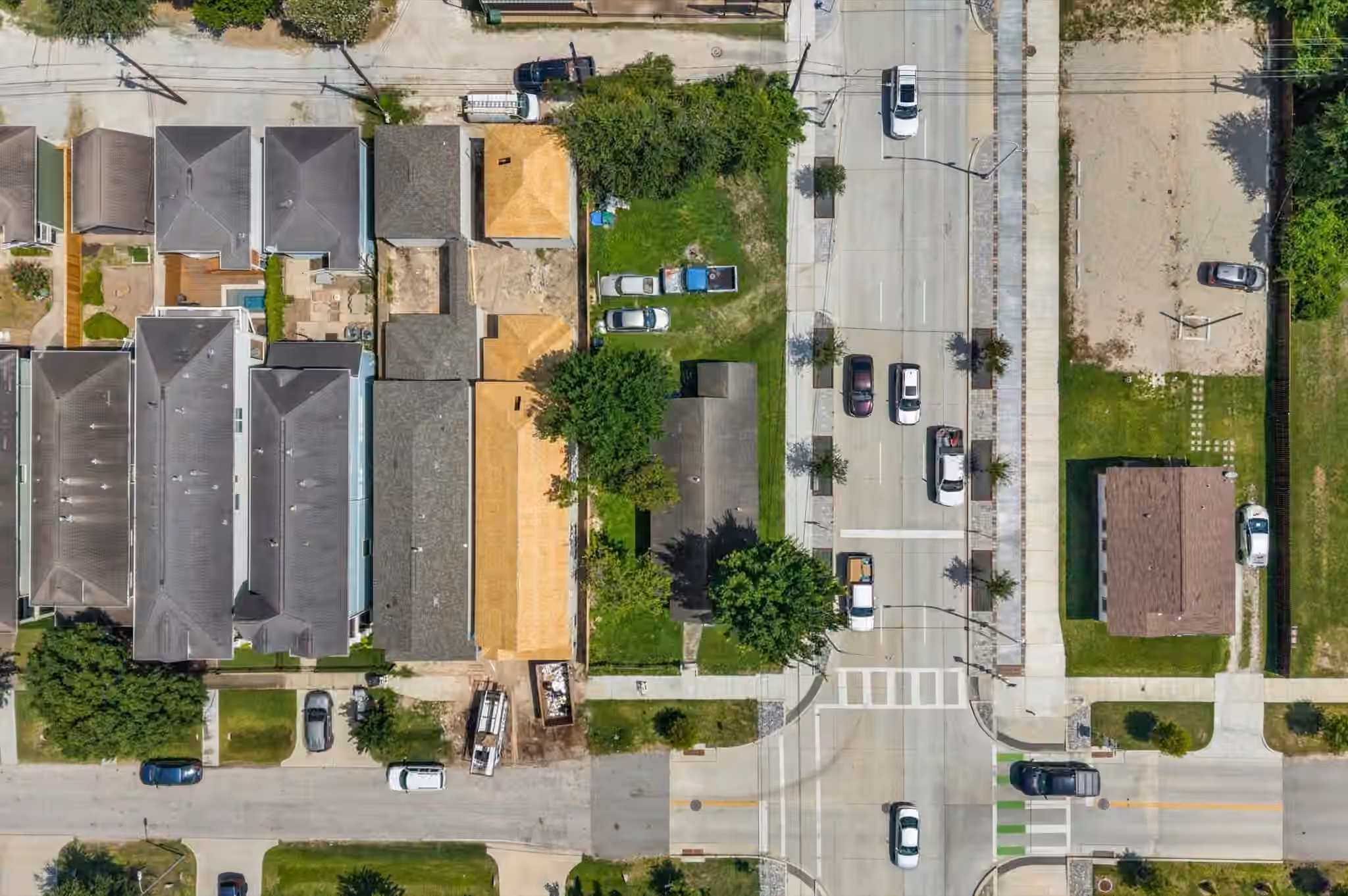 Photo 2 of 801 W 22nd Street, Houston, TX