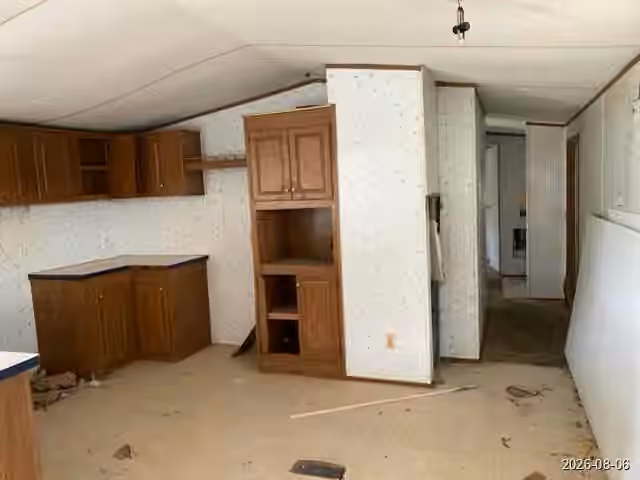 Photo 7 of 1615 1st Street, Hempstead, TX