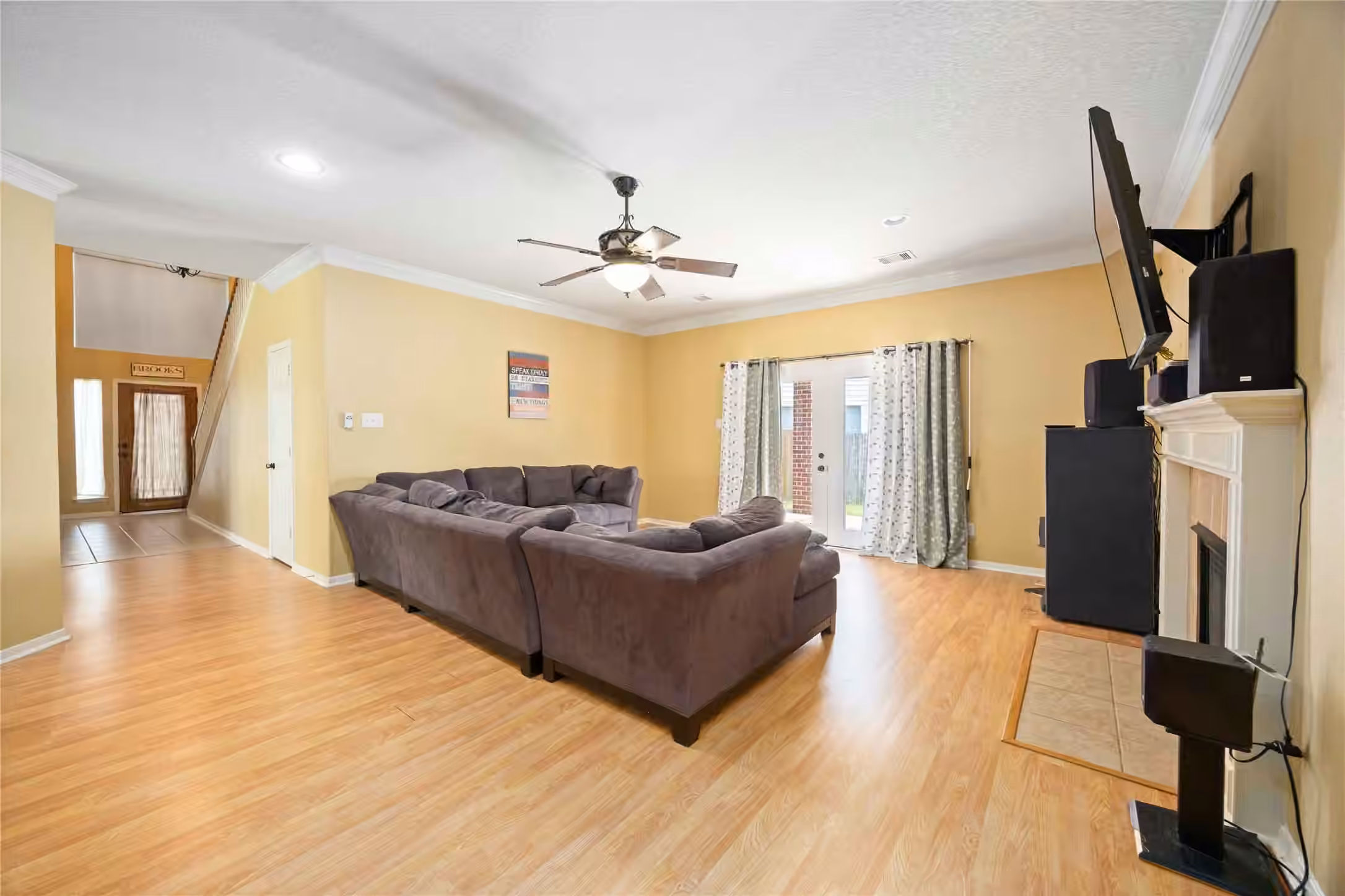 Photo 4 of 20403 Jasmine Leaf Trail, Humble, TX
