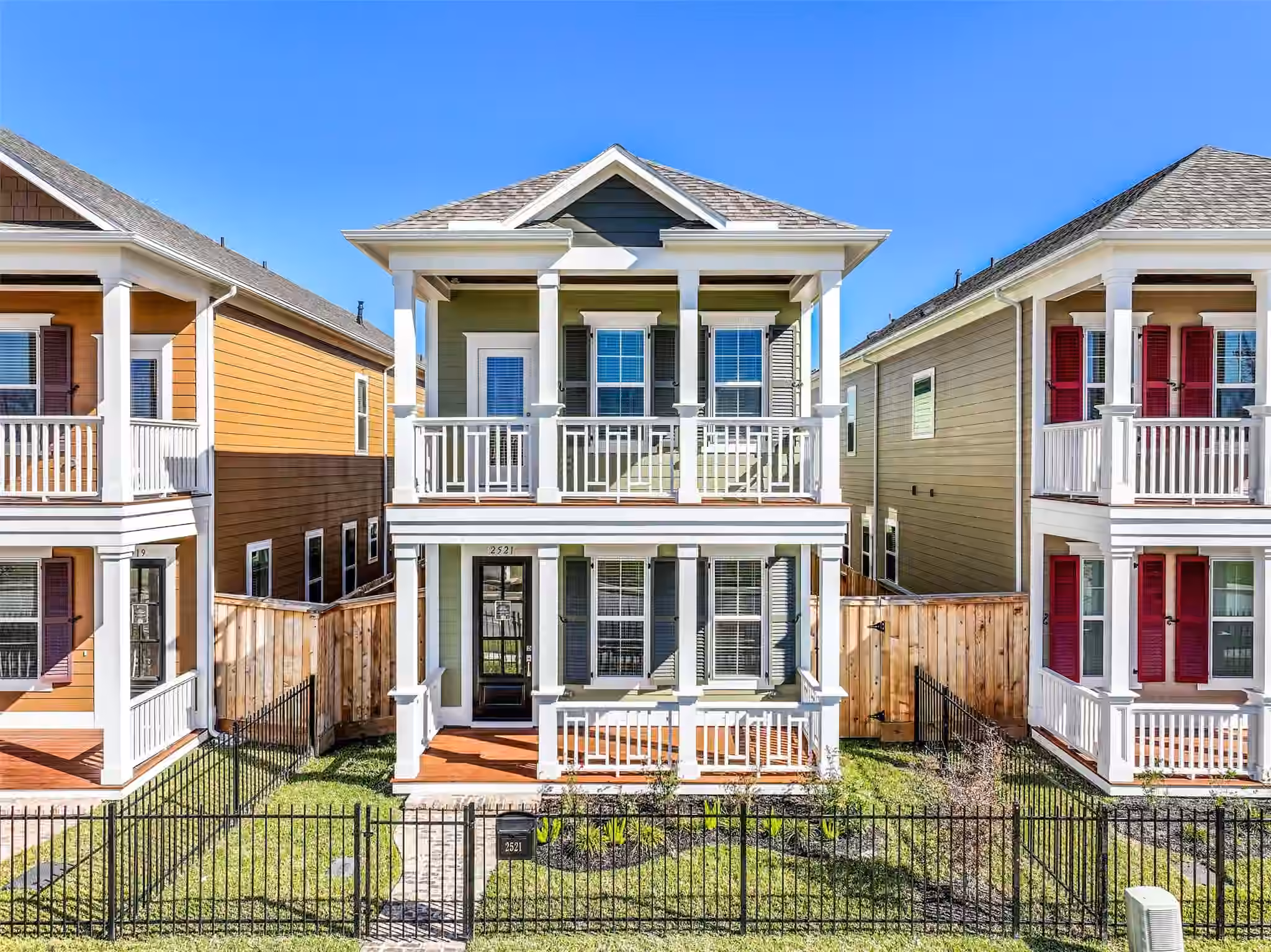 Photo of 2521 S Houston Avenue, Pearland, TX