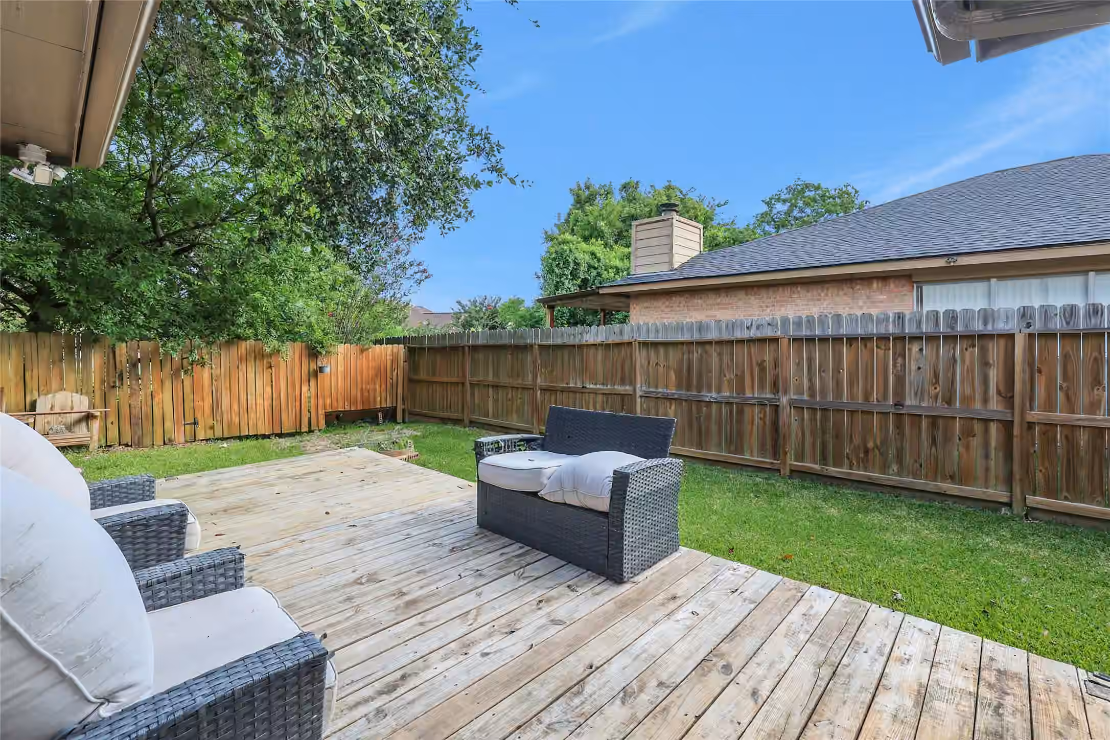 Photo 6 of 219 Cape Conroe Drive, Montgomery, TX